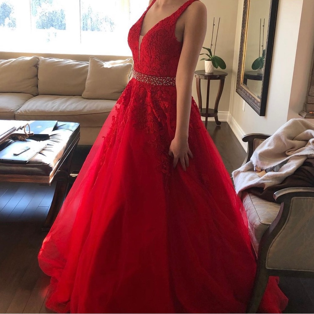 Jovani Size 0-4 red prom dress